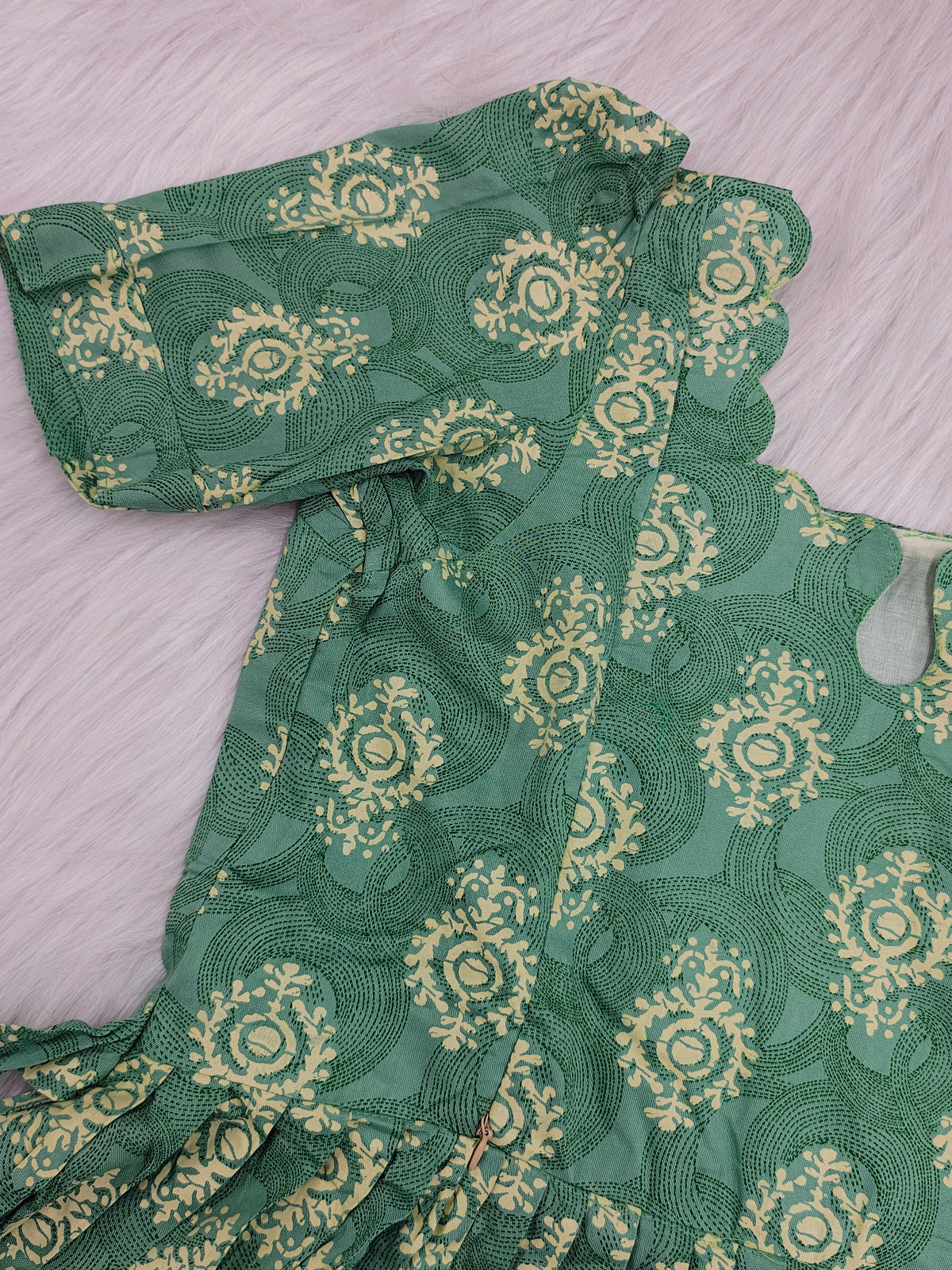 SAGE GREEN | RAYON ZIPPER