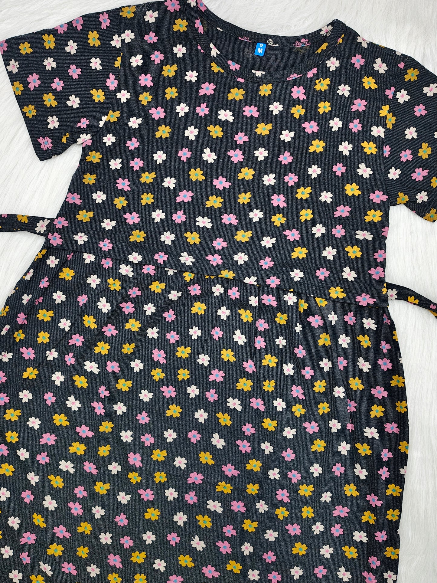 CHARCOAL DAISY | NORMAL