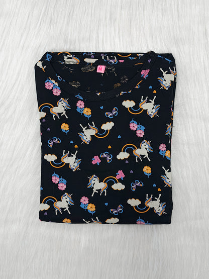 BLACK UNICORN | PUFF