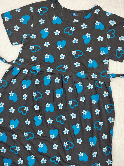 GREY DAISY HEARTS | NORMAL