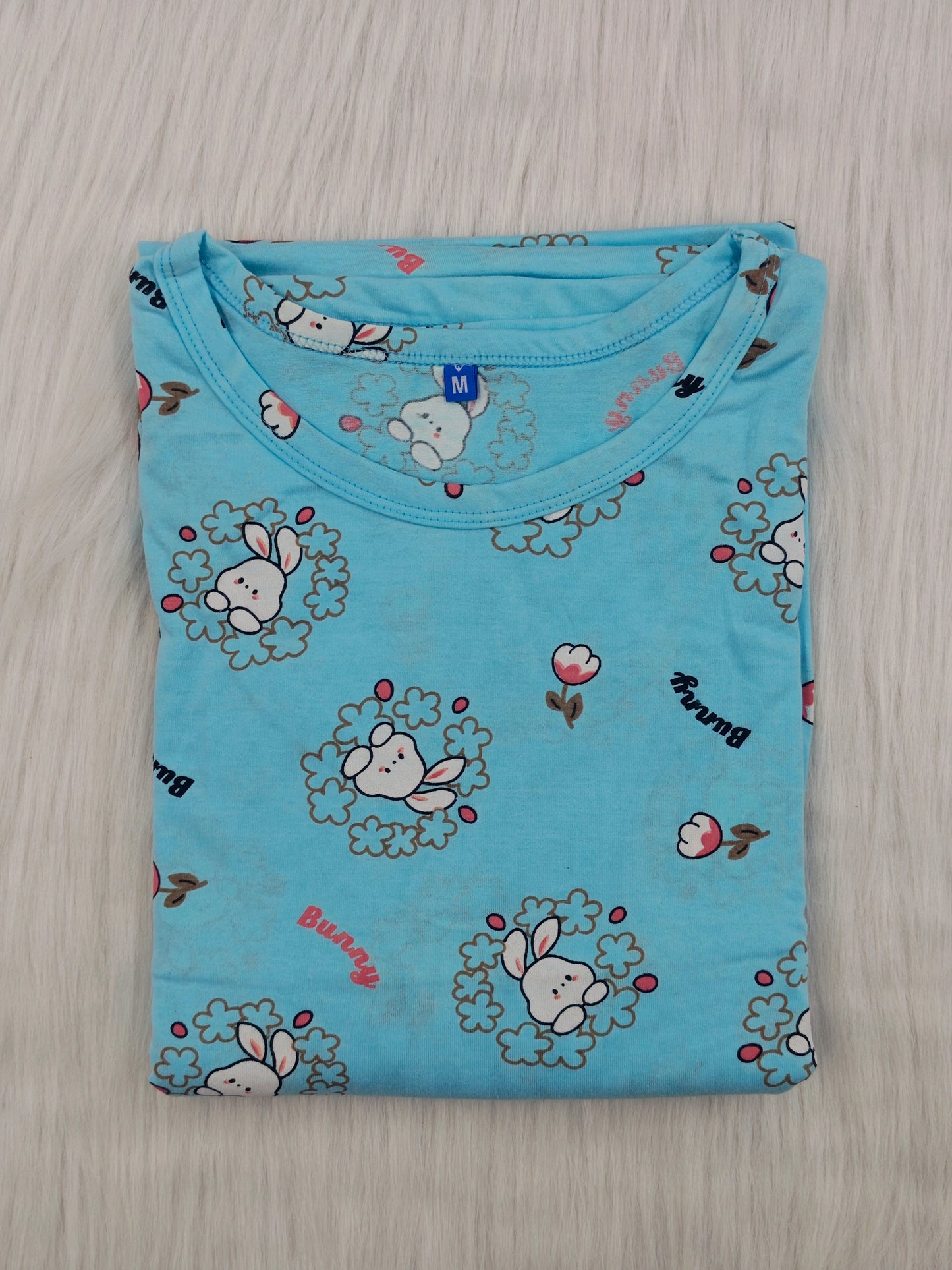 SKY BLUE BUNNY DAISY | NORMAL