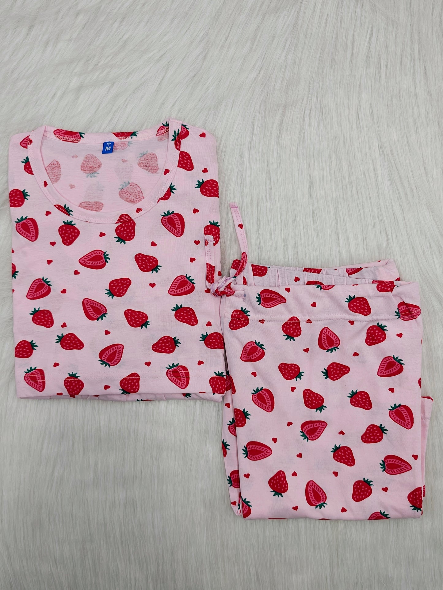 STRAWBERRY | PEPLUM