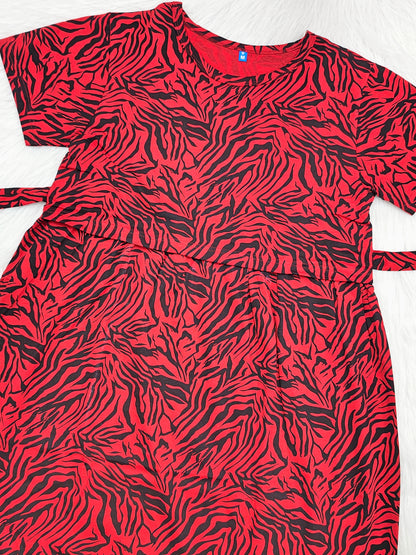 RED ZEBRA STRIPES | NORMAL