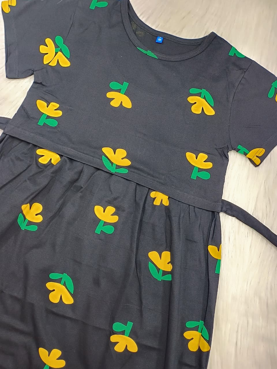 BLACK YELLOW TULIPS  | NORMAL