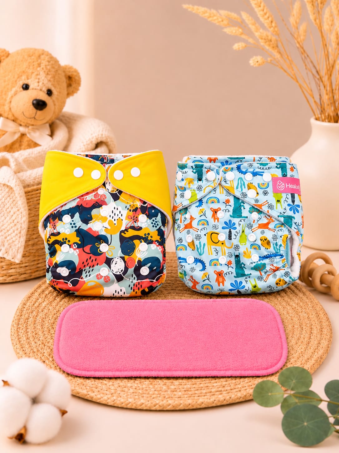 BLUE FEATHER AND EXPLORER  | DIAPER