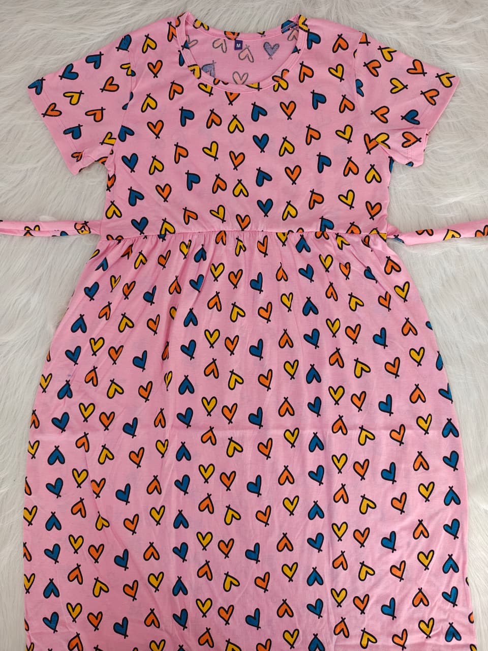 PINK OUTLINE HEART | CASUAL