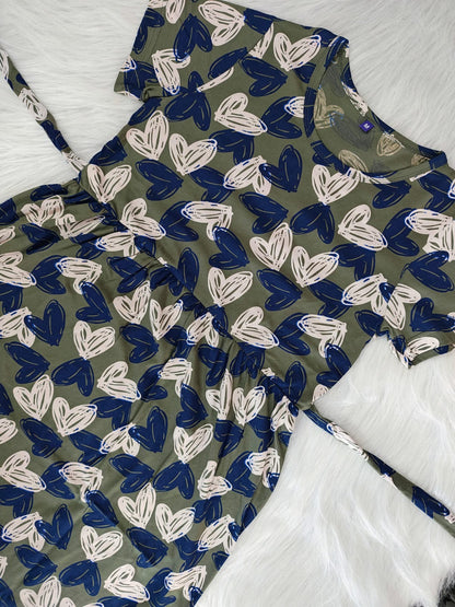 OLIVE SKETCH HEART | CASUAL