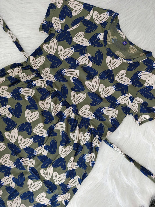 OLIVE SKETCH HEART | CASUAL