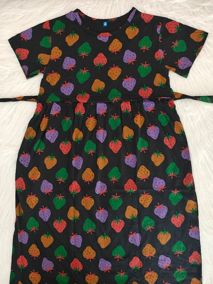 STRAWBERRY BLACK | NORMAL