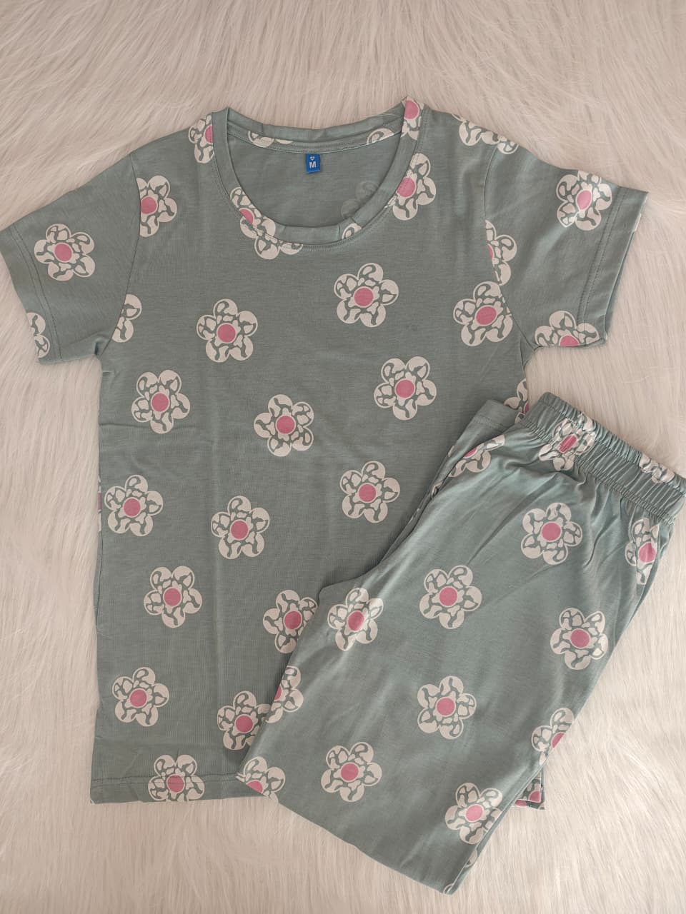 SAGE GREEN DAISY | CO-ORD