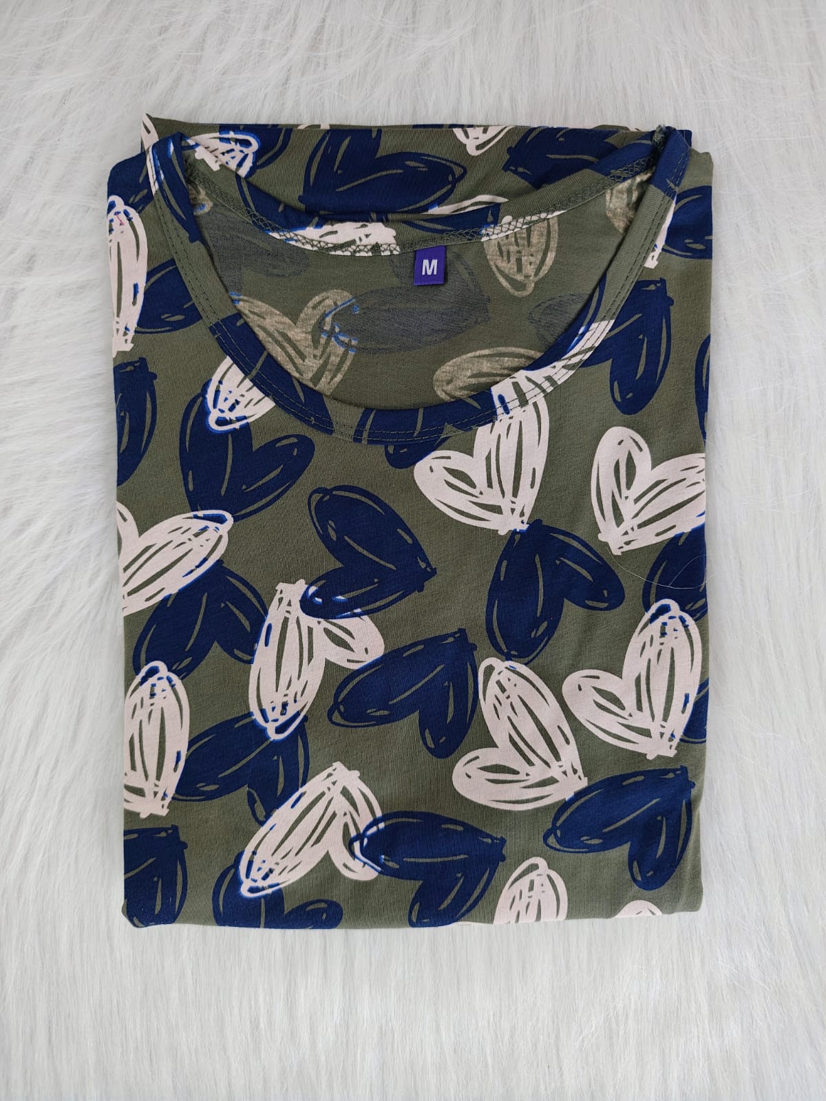 OLIVE SKETCH HEART | CASUAL