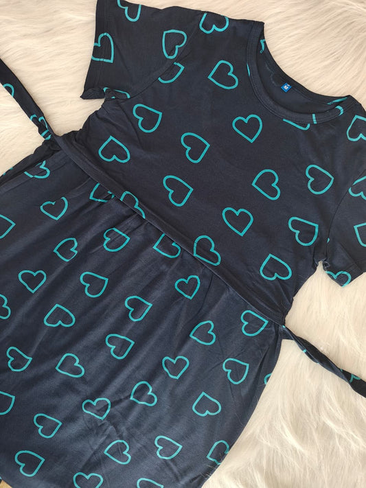 NAVY OUTLINE HEART | NORMAL