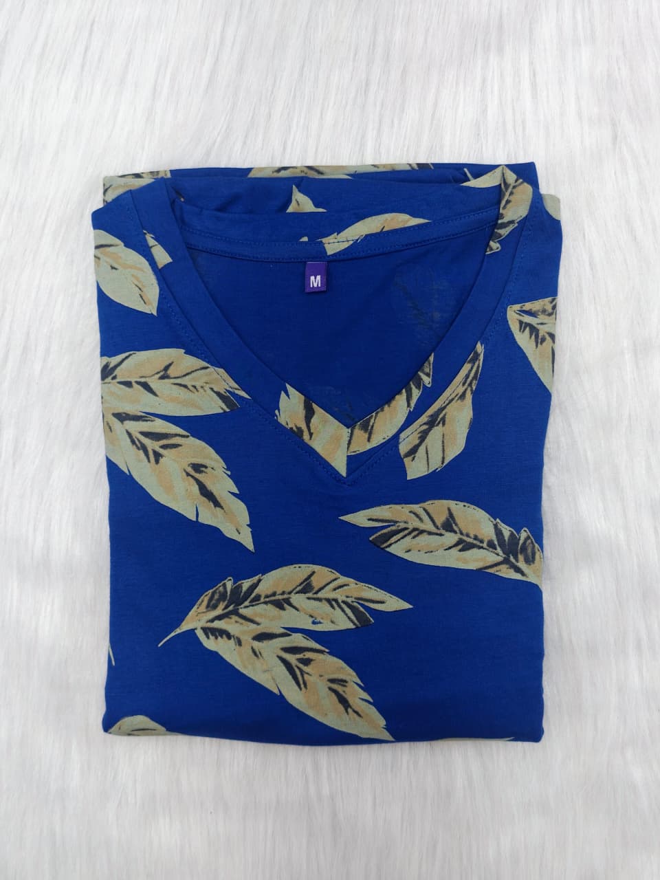ROYAL FEATHER | CASUAL