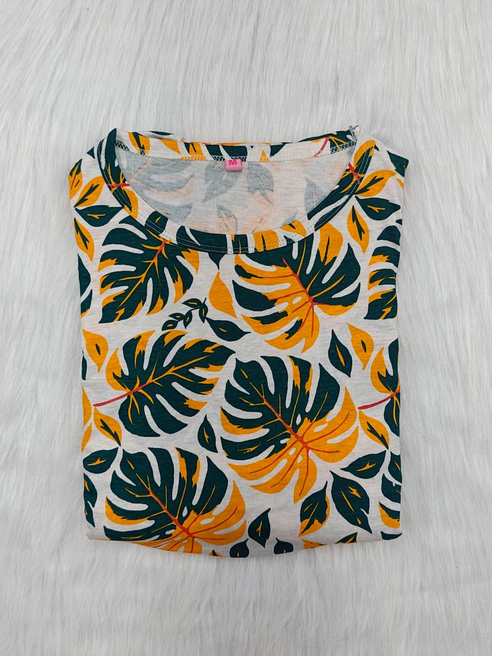 GREEN YELLOW LEAF | PUFF