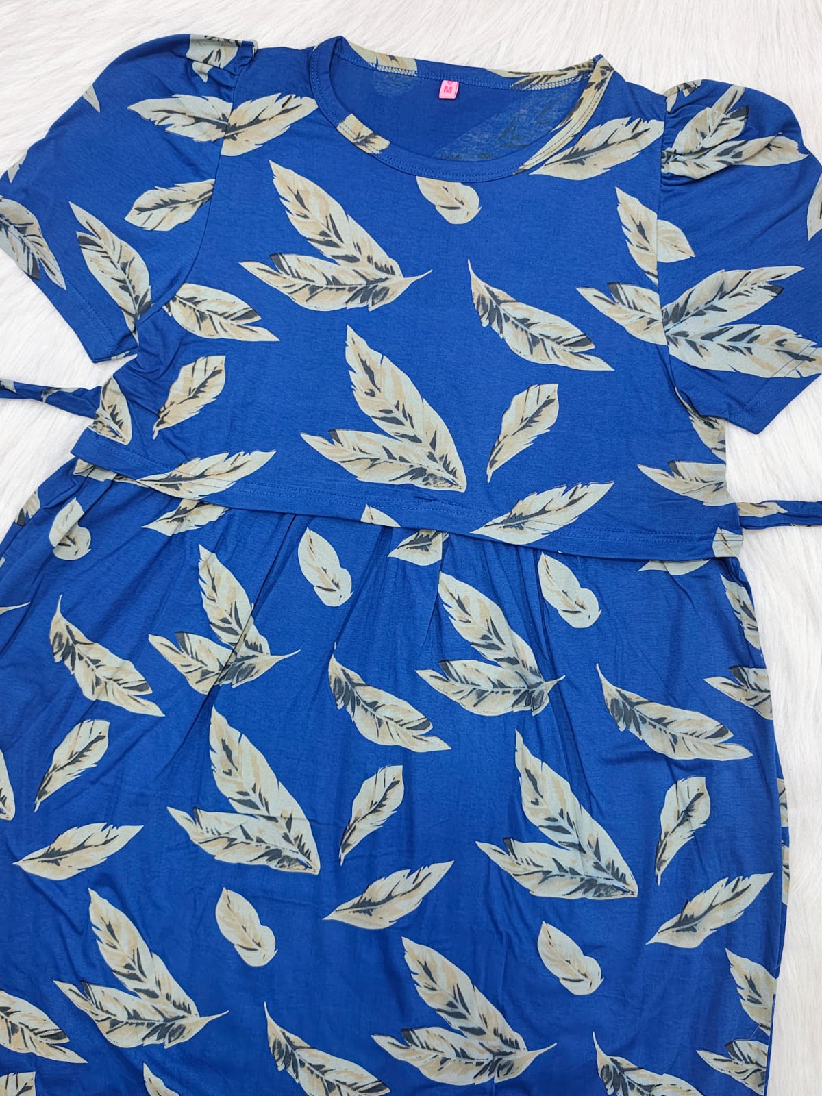 BLUE FEATHER | PUFF